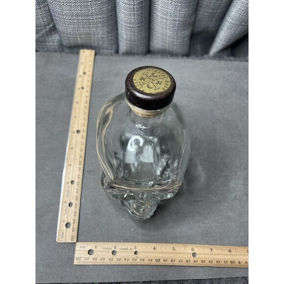 Crystal Head Vodka Skull Bottle Empty 750 ml Original Stopper By Dan Ackroyd - Picture 10 of 10